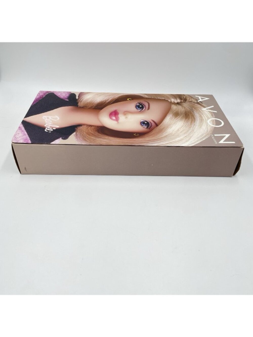 Vintage Avon Representative Barbie Doll Blonde Special Edition 1998 NRFB - Picture 13 of 13